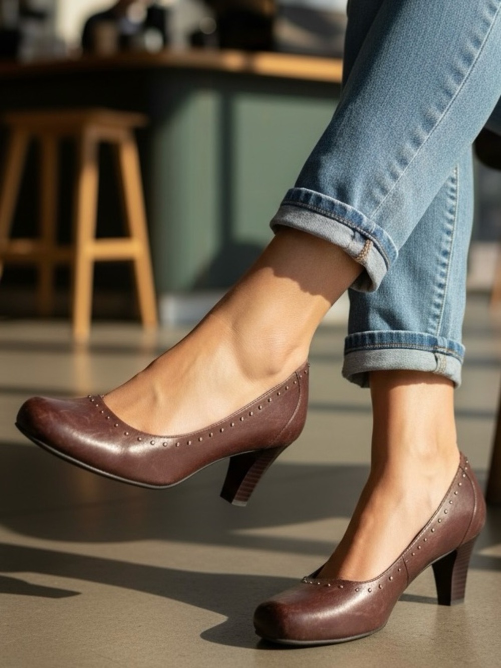 Natural Soul by Naturalizer Vasonier Studded Leather Pumps Brown Size 9M